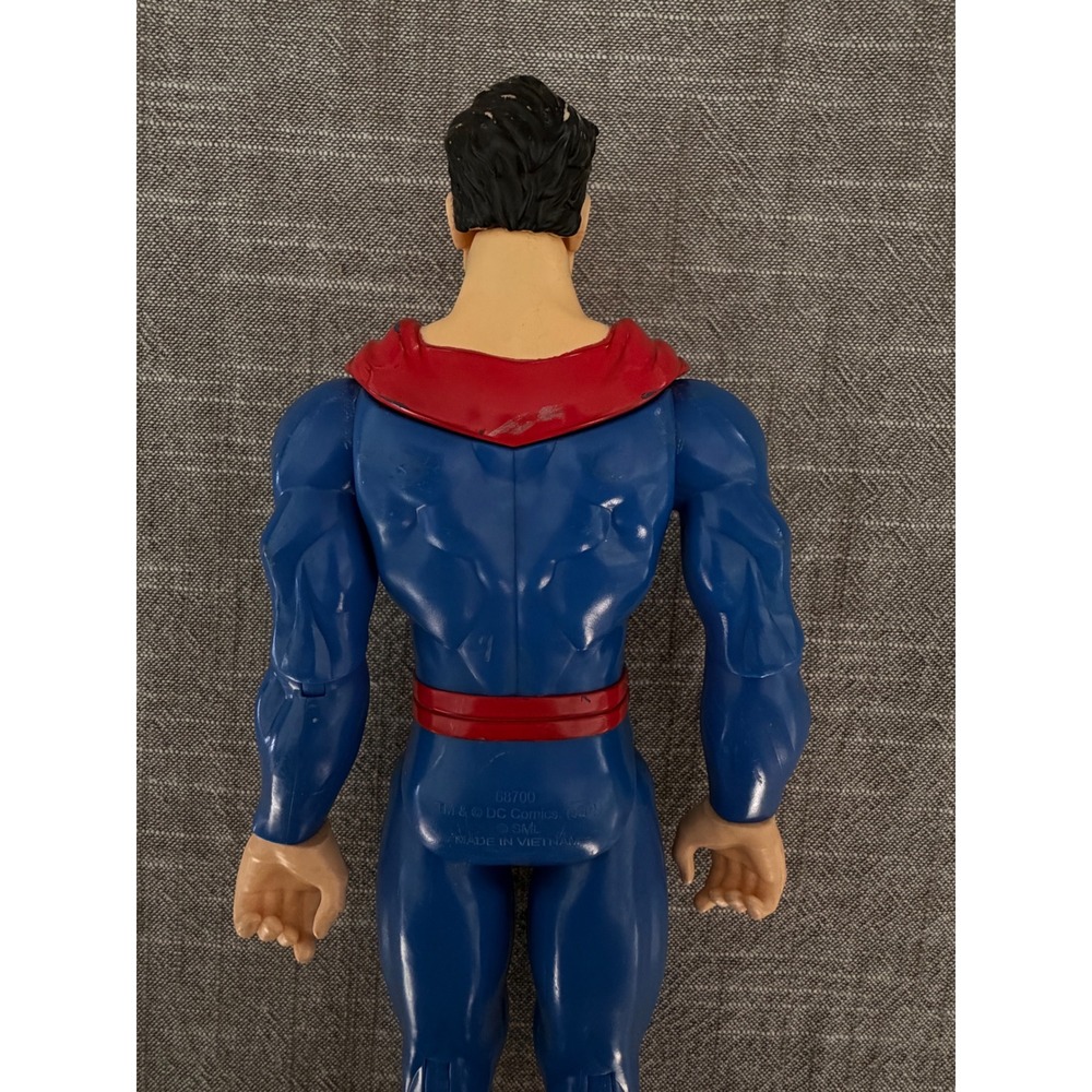 Spin Master DC Comics Superman Action Figure 12 Inch Blue Red 68700 90925BDM - Picture 9 of 9